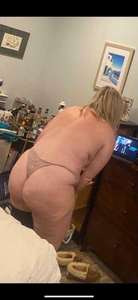 Caroline - Mature Milf    (nud) #7tvHk8Dw