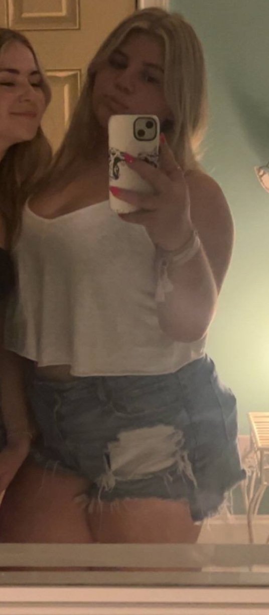 Chubby with busty tits #7xU9obx0