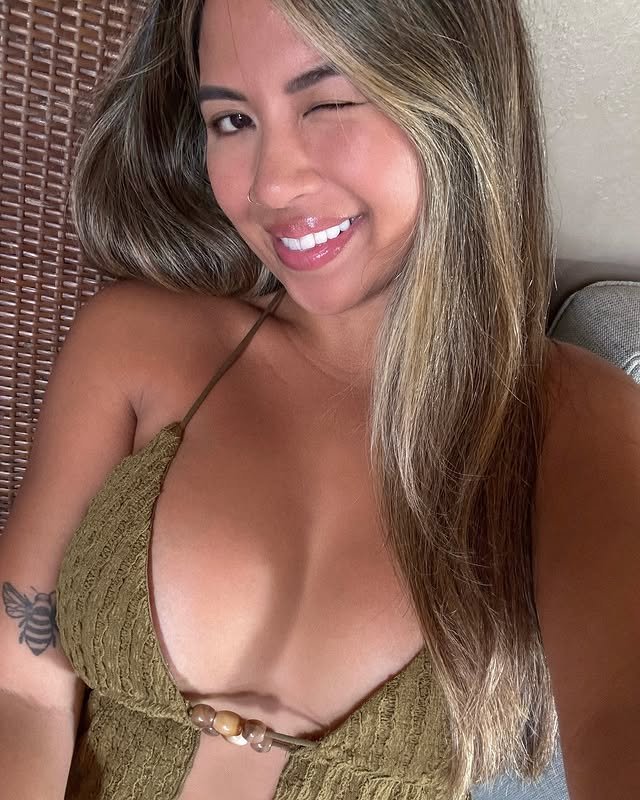 Sexy busty Hawaiian MILF Samantha pt2 #899nnPHY