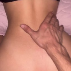 Novinha dando de 4