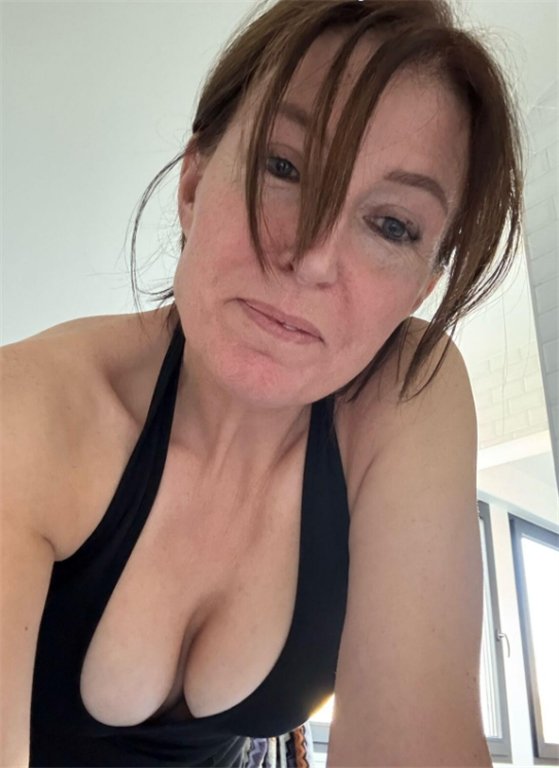 Belgian mature slut Sabine #8HKxWgZv