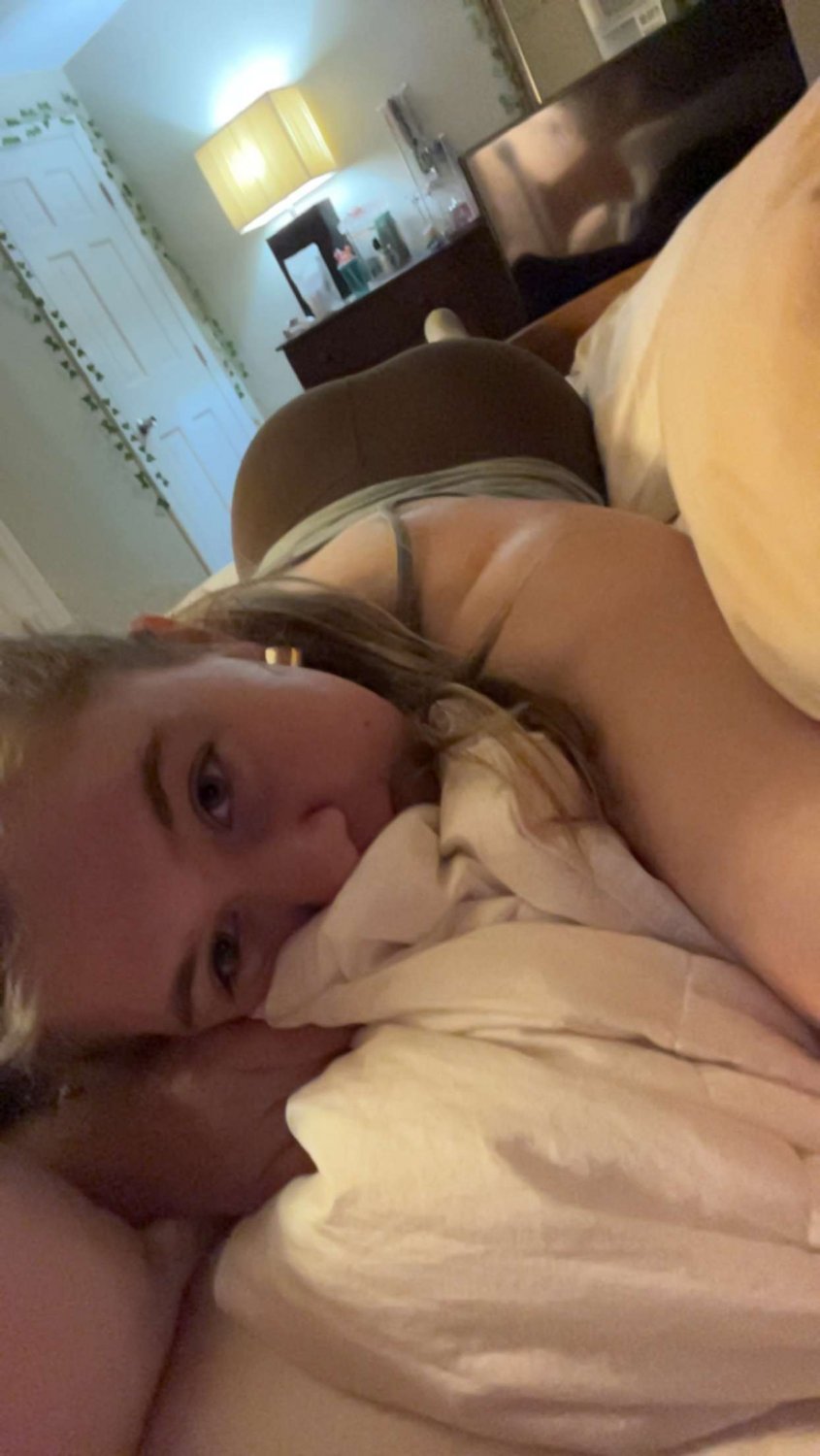 Submitted 19 Year Old PAWG Josie #9bzuHqTJ