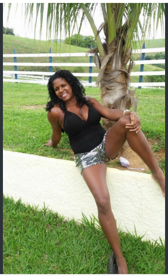 9efgbmrl Denise negra da buceta quente!! #9eFgbMRL