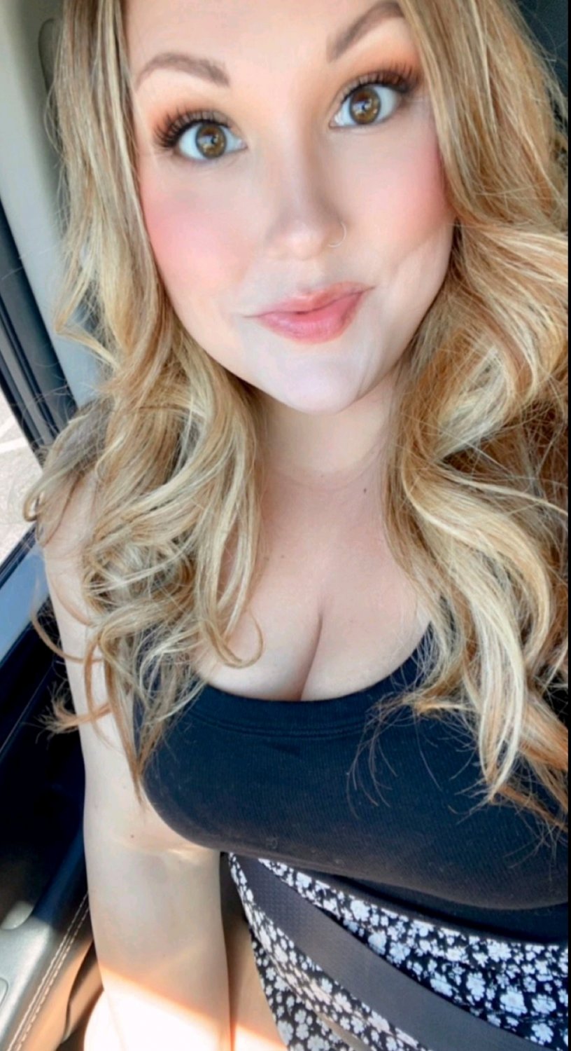 Guy submitted his friend's wife because she is gorgeous. Tiffany Kentucky #9fgDw7Yh