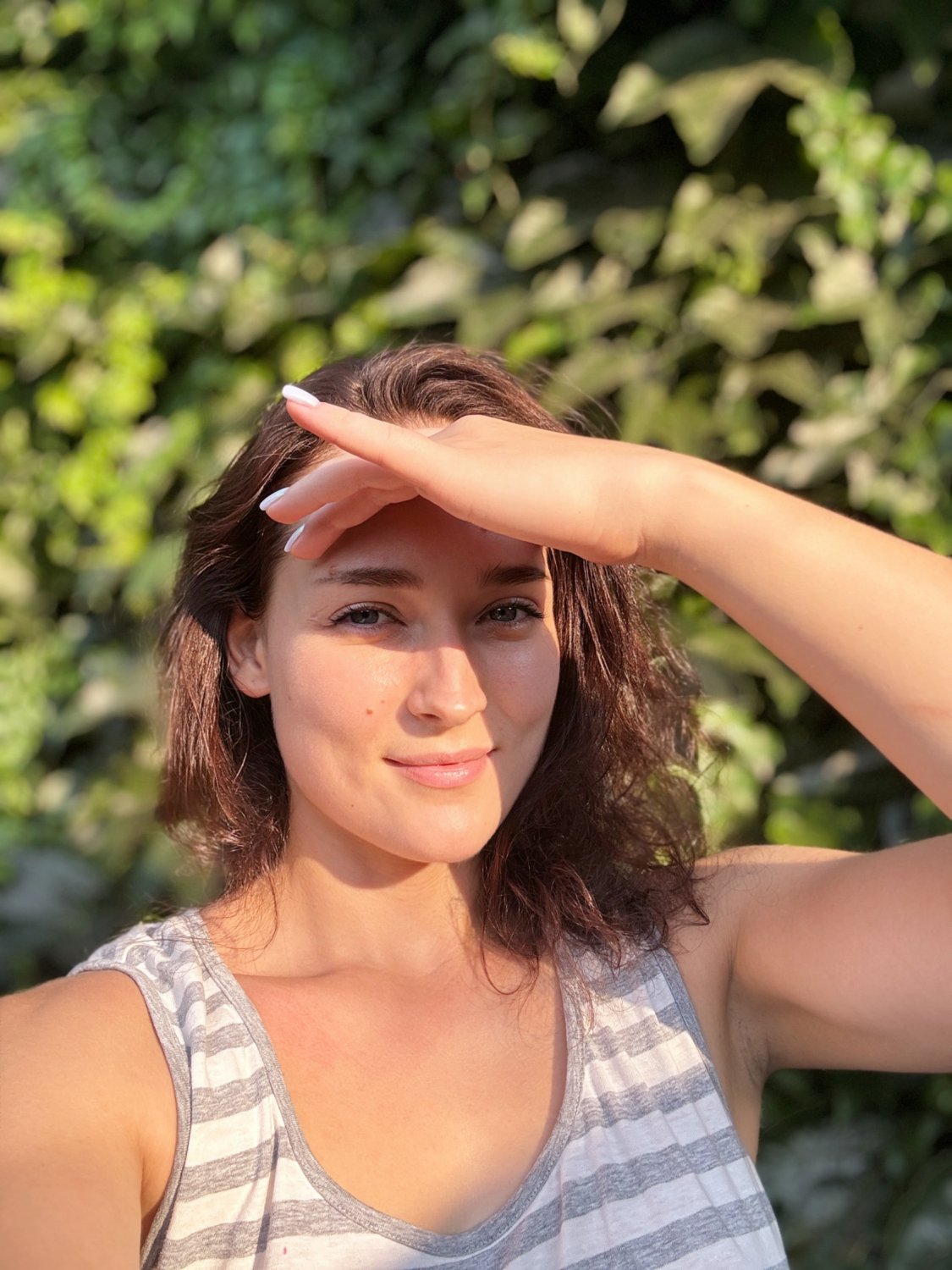 Looking at this pic, would you fuck me on a first date? #9HJnKPkq