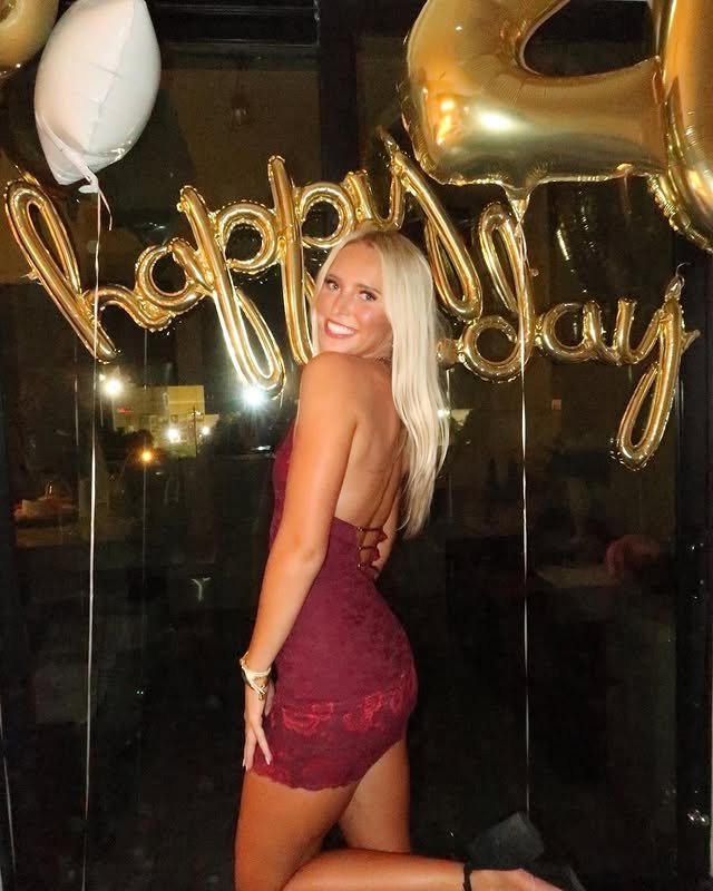 Sexy petite college teen Leah #9OVujW8u