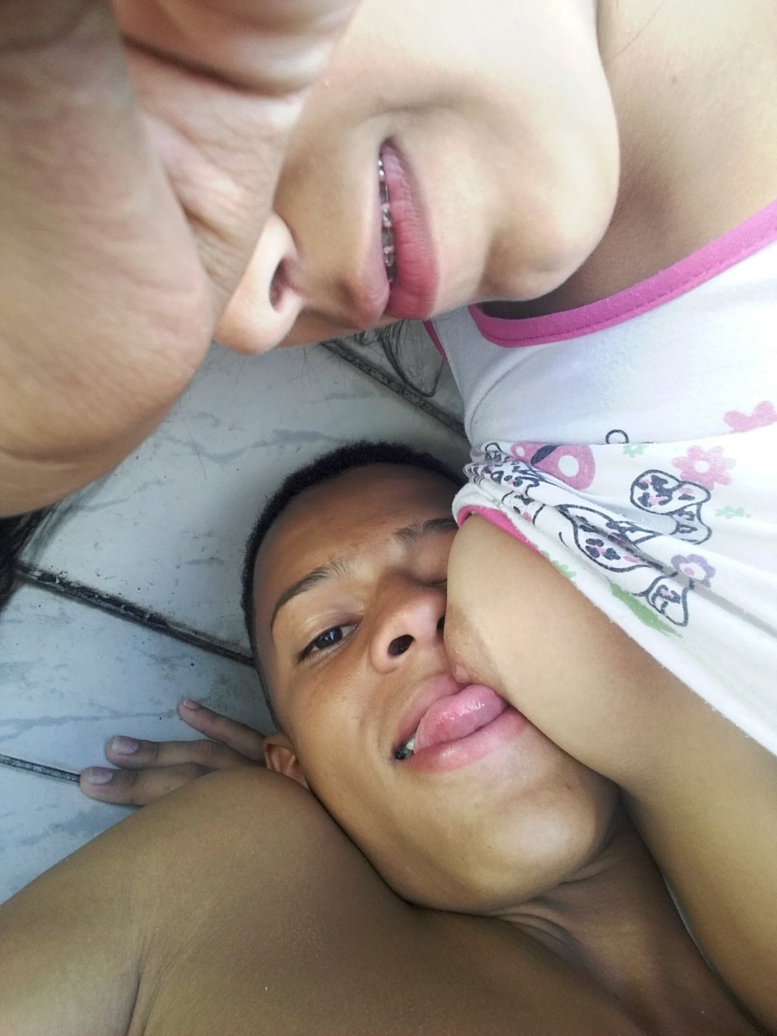 Funkeira com o namorado #9R3bkwTt