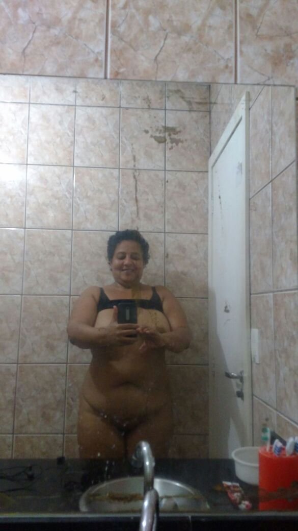 a5gb5zo9 Delba bbw safada gosta de pultaria ! #A5gb5Zo9