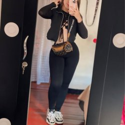 ✊🏼🤪💦🤤