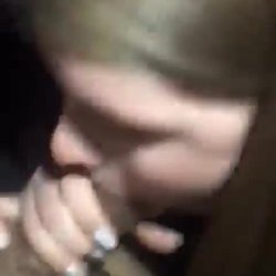 vazou a novinha casada pagando boquete ao uber/leaked the young girl giving blowjob to the uber
