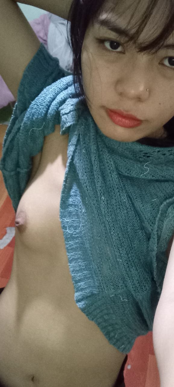Exposed my pussy #aFuhvnAL