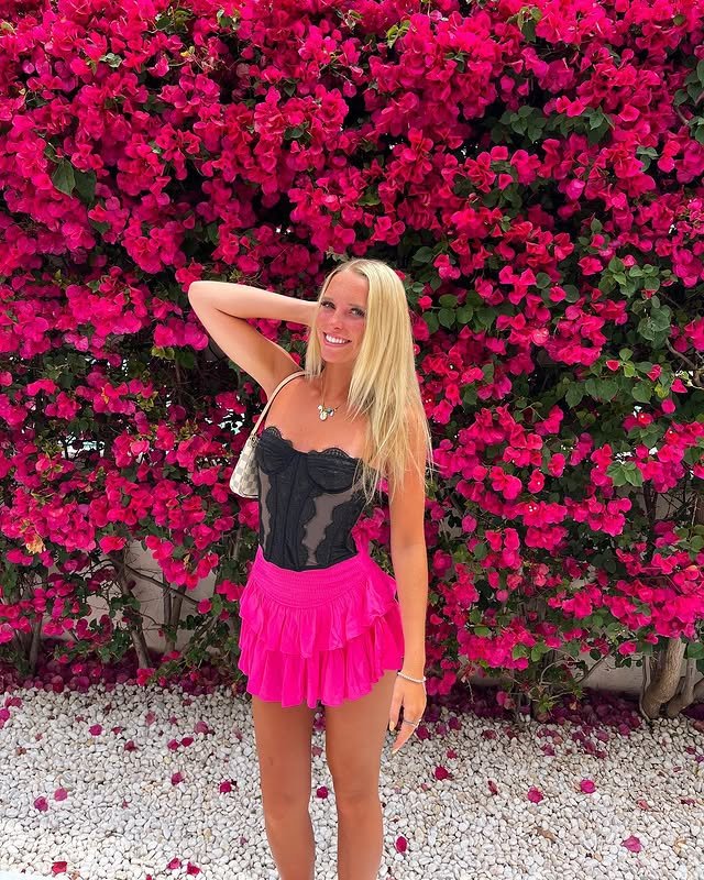 Sexy petite college teen Leah #aiv3XRP7