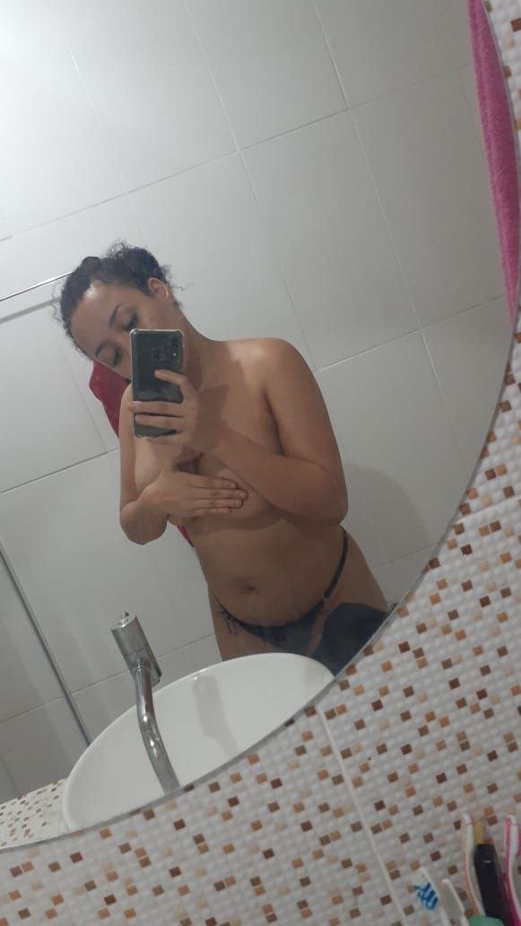 Emanuelly putinha crente de Cachoeiro ES vazou #aMxO6oKX