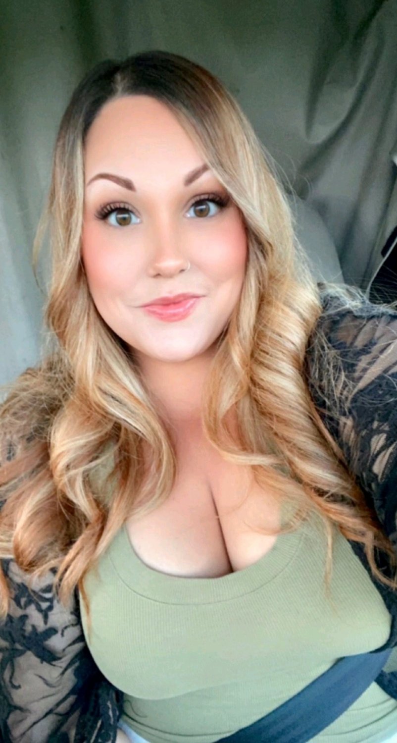 Guy submitted his friend's wife because she is gorgeous. Tiffany Kentucky #AqdUNolH