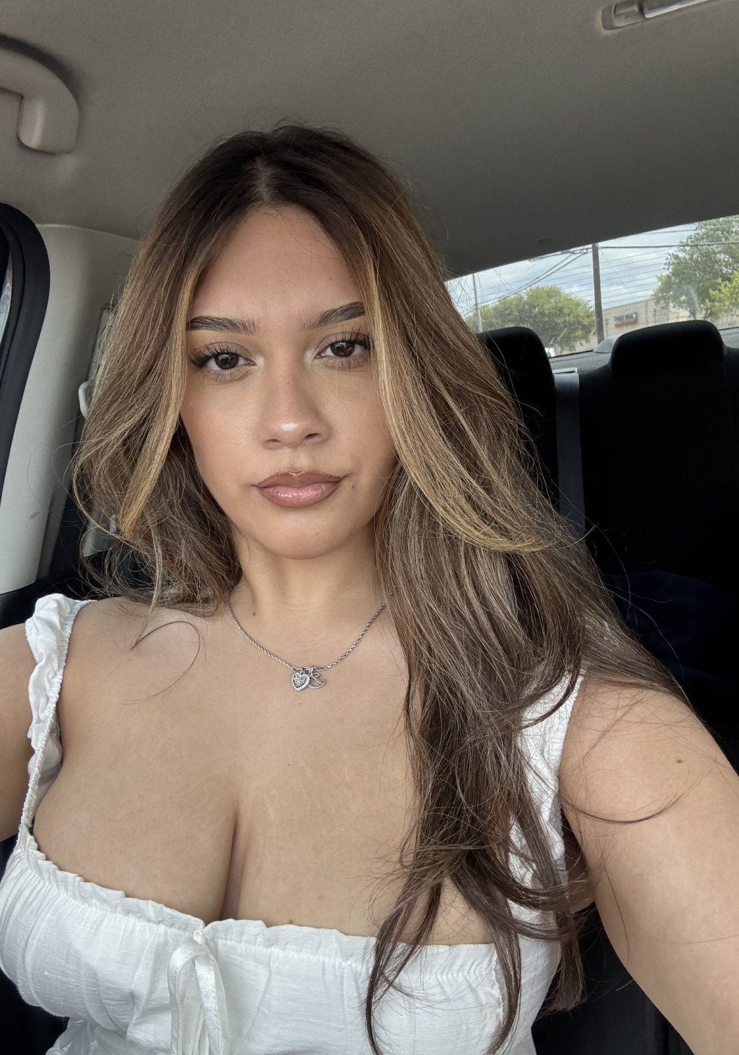 Cute Latina Big Tits pouty faced for trib #aSCOUFza