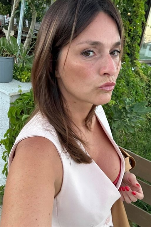 Is she hot or not? #AUdRajpi