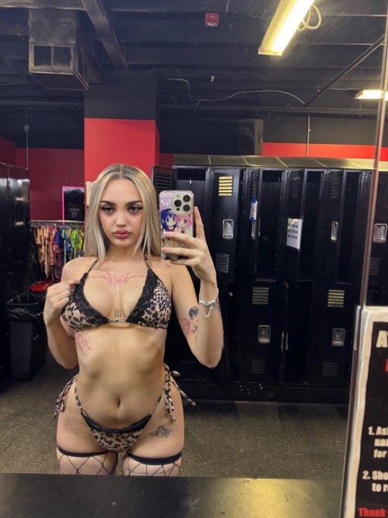 stunning tatted latina #avSdwG7k