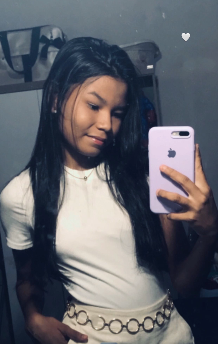 Eduarda #b5YCS59E