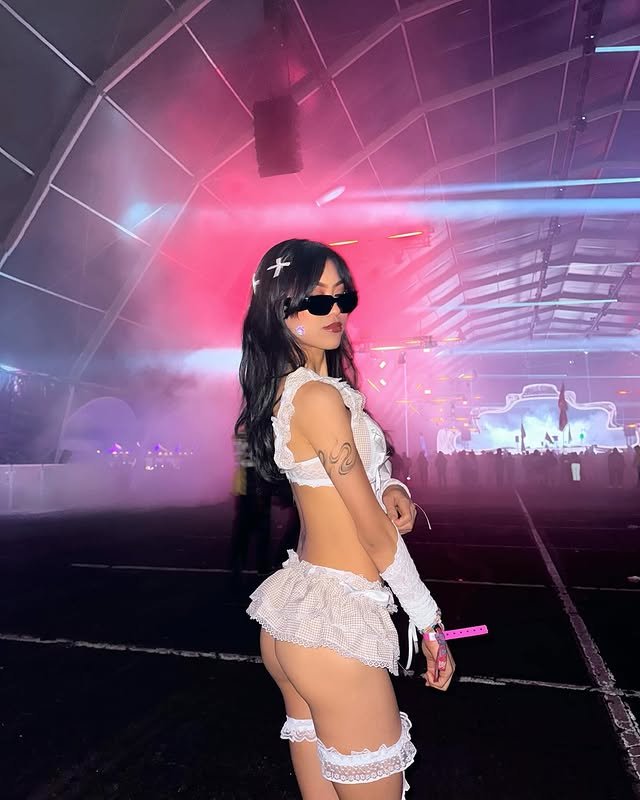 Sexy petite ABG teen Priscilla #b6zurPri