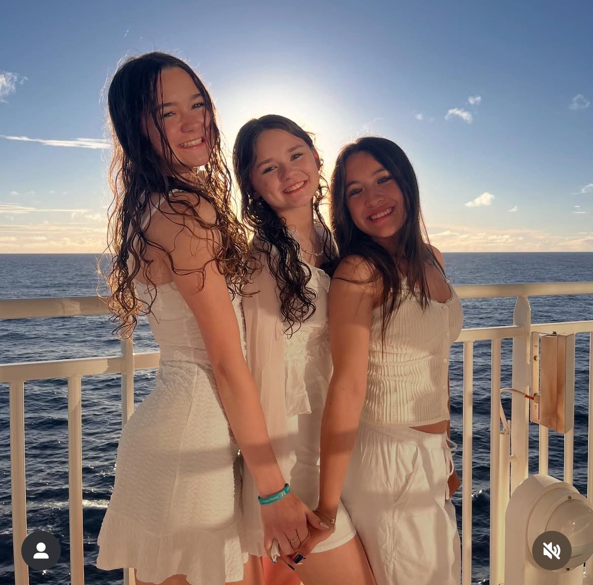 Teen cuties need to get mouth fucked #B8G4koCx