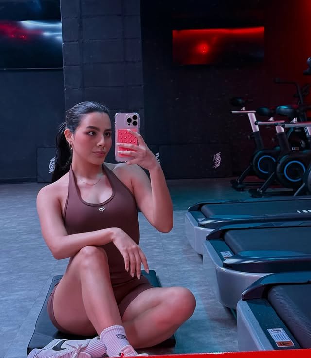 Sexy busty latina teen Carolina #BlkoCwVr