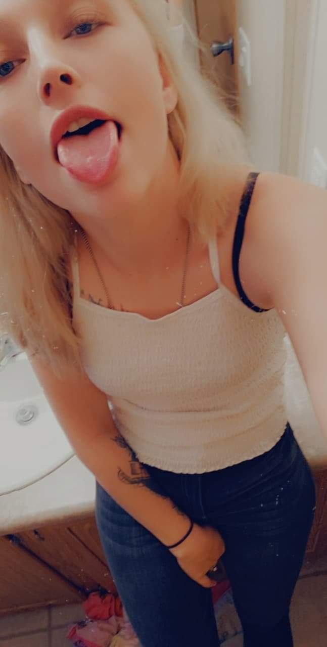bwgpzata-12 Slutty Wife Exposed part 2. Kik alphawest09 to expose your slut #bWGpzaTa