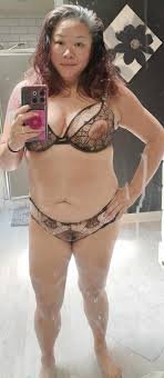 Name or socials for this slut? #bYJ2NKmt