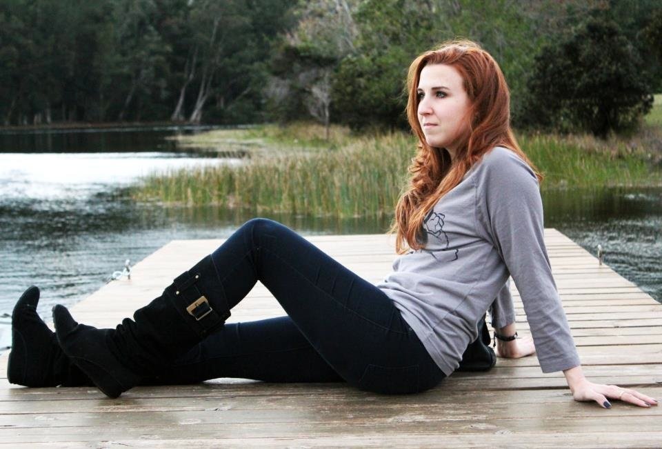 Sexy Erin21, ginger loves giving head and swallows while Fiancé is away. #byZ5G0DV