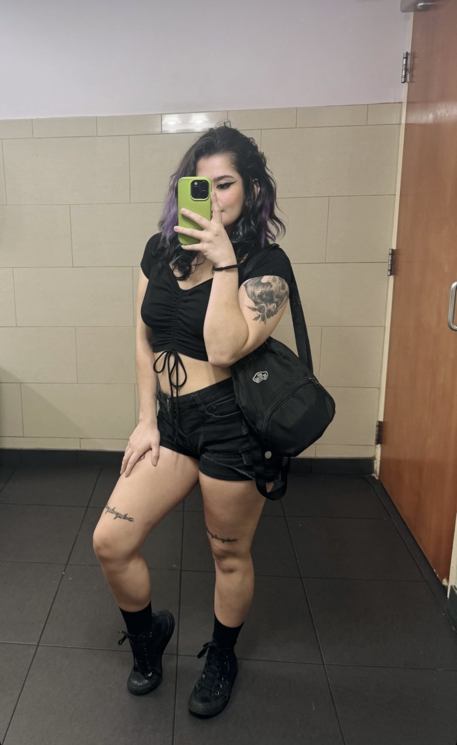 Someone trib this sexy goth slut #c0rs1vtt