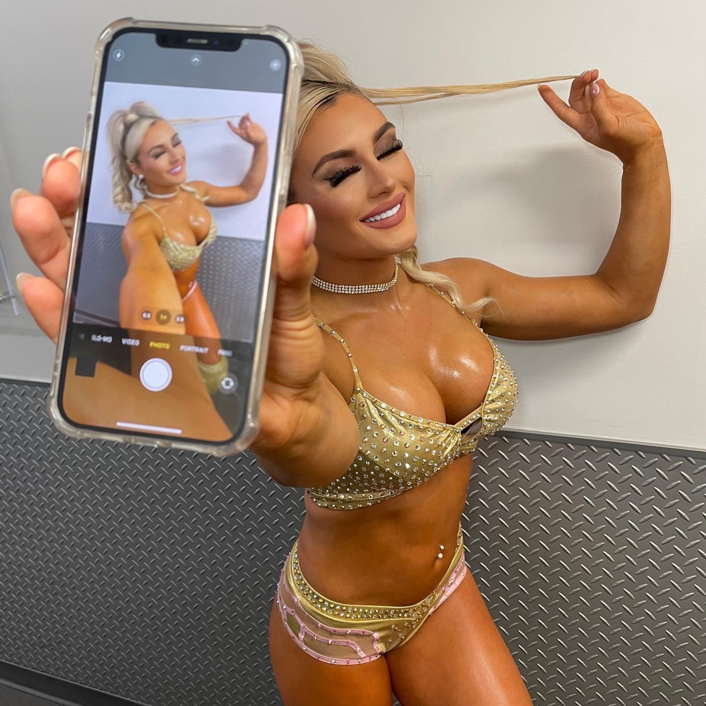 Tiffany Stratton - Cumtribute #CDF4bV5Q