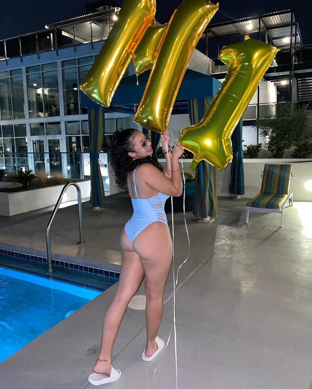 Thick Latina #cfPG9Gfj