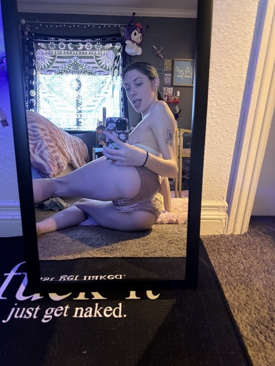 tight 21yr slut loves bwc #CFXgRFOY