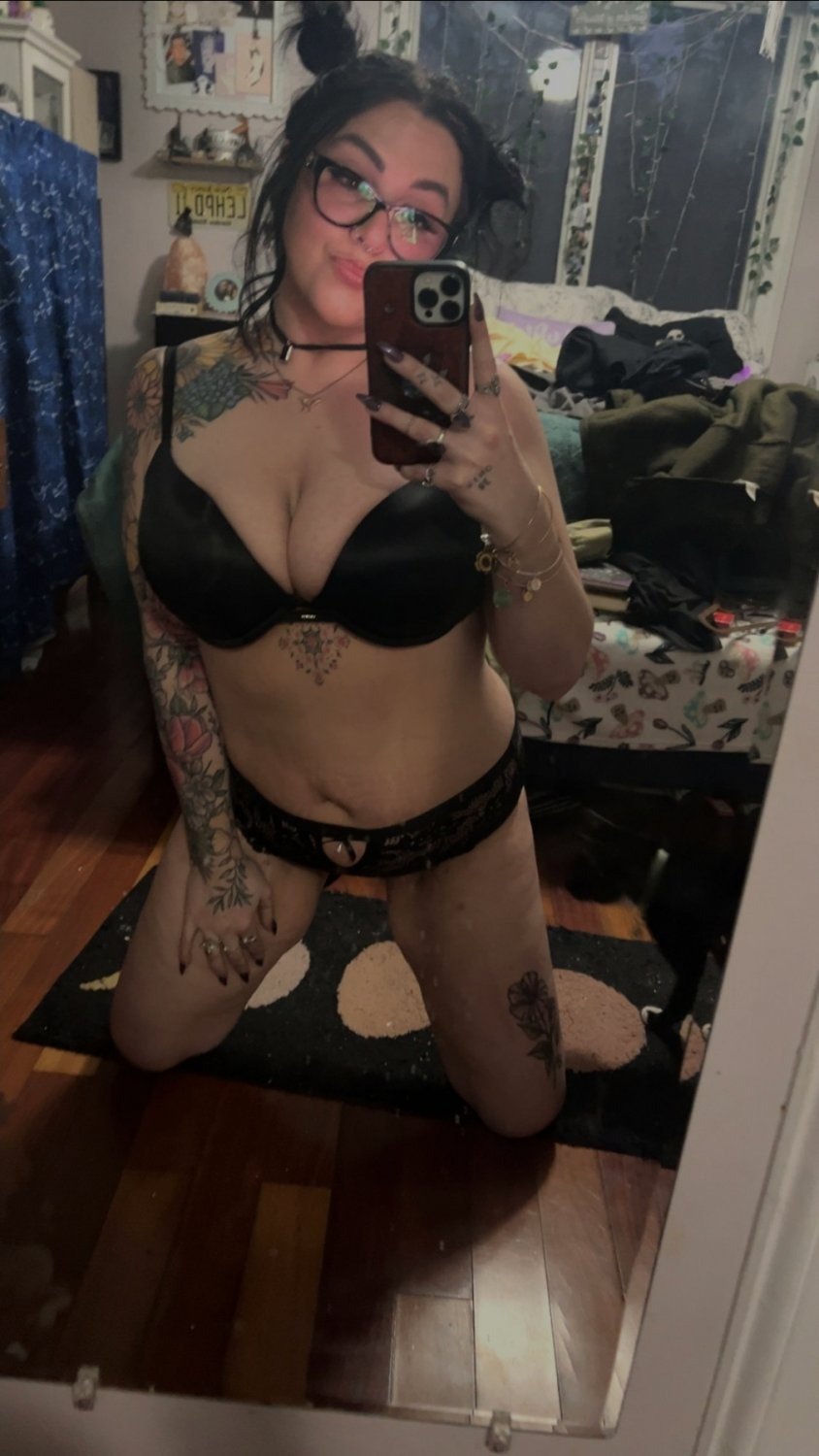 New Jersey tatted slut - Porn Videos Photos - EroMe-02 #CGmMHMvZ