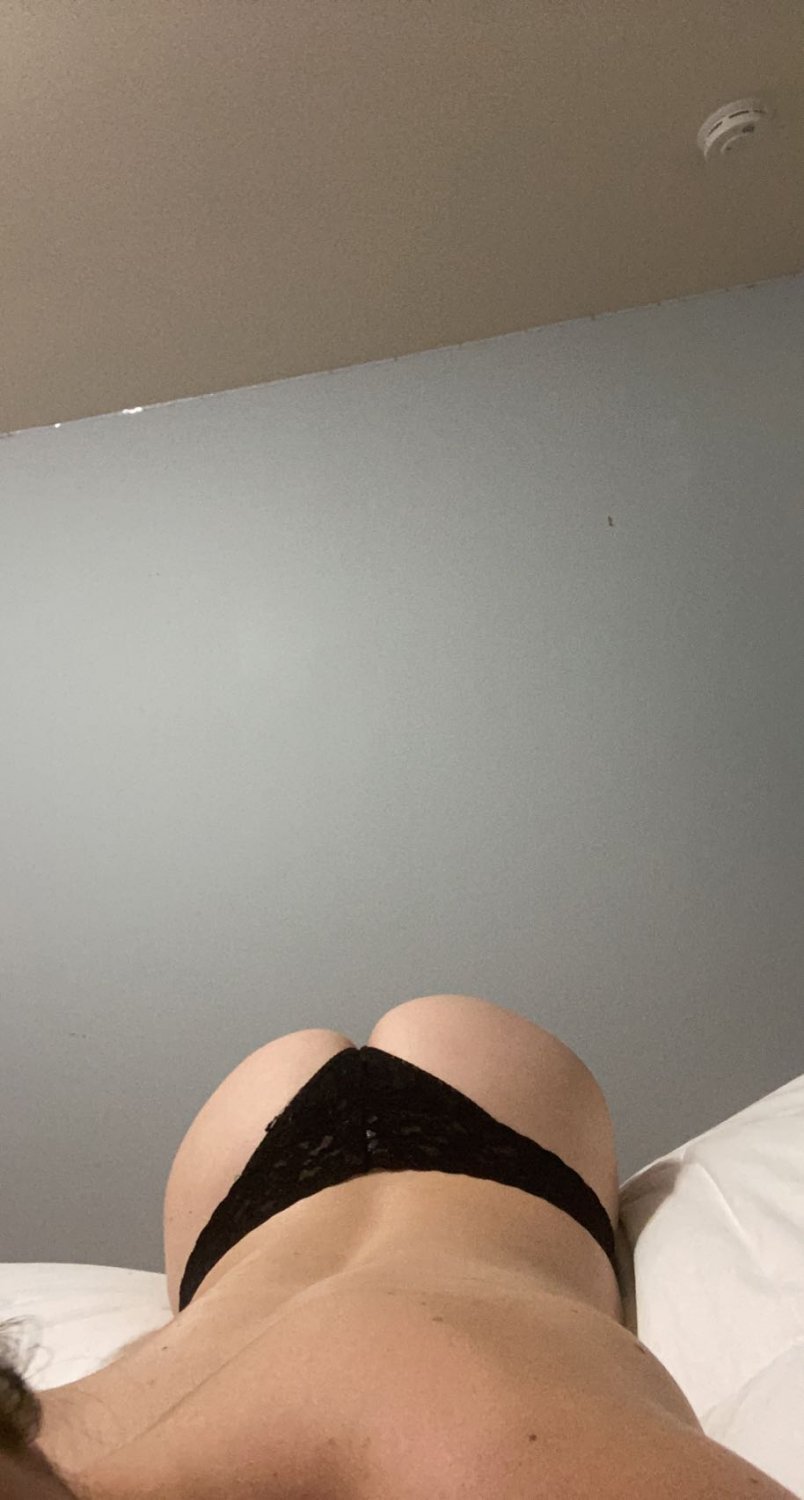 *REAL* Busty College Teen’s LEAKED NUDES & Sextapes! 🤤 #cHB0zzCK