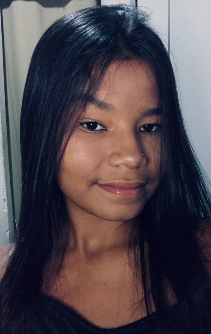 Eduarda #CoVQk8IS