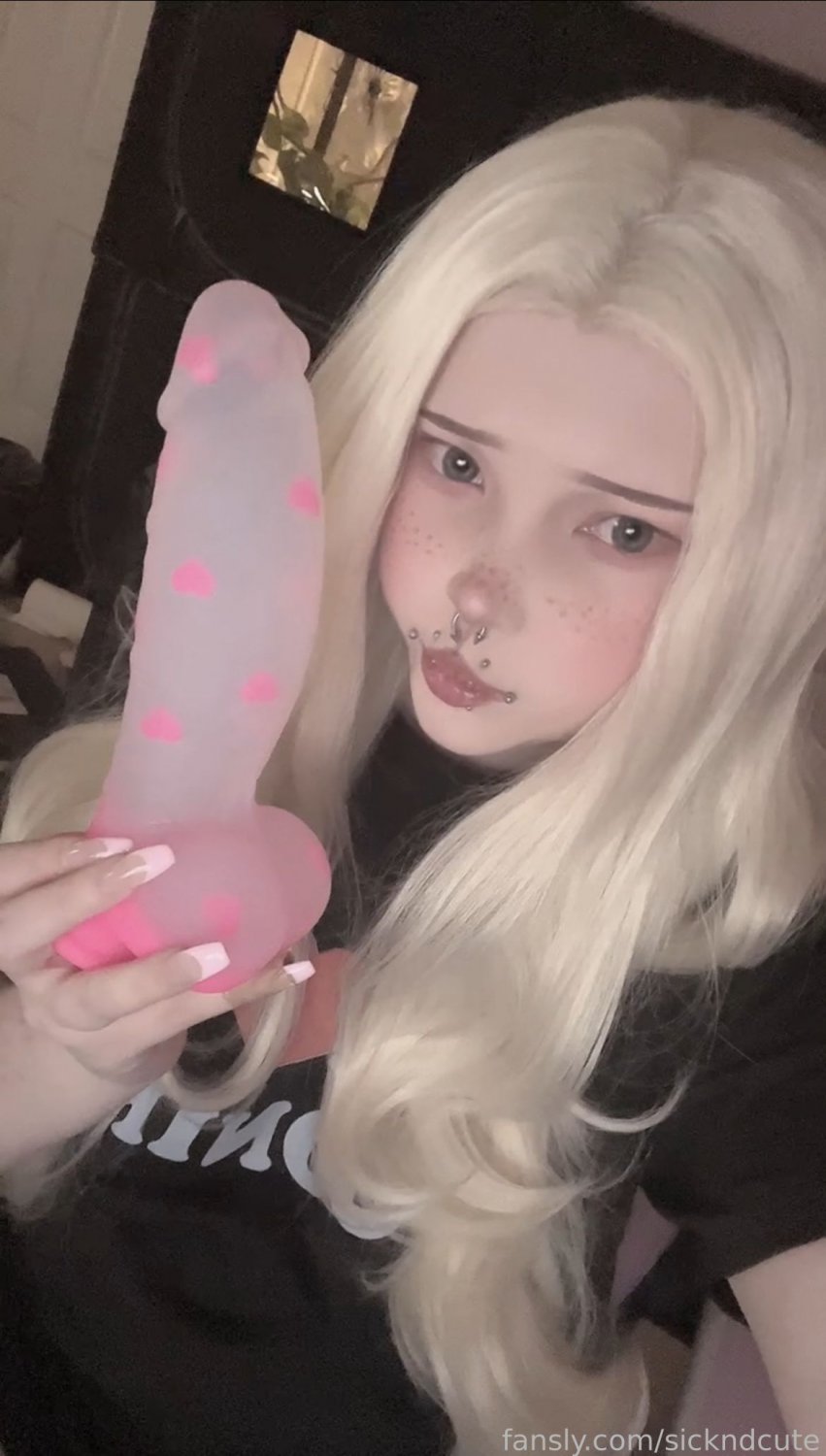 cvut4dgc-1 Sexy big fat ass goth massive milkers #CvuT4DgC