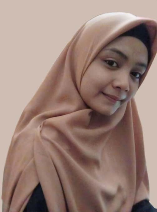 wanna exchange niece pics with mine (DM me) #CyrQdvbA