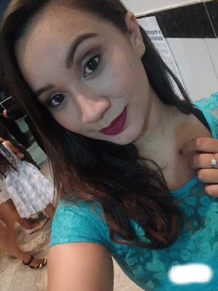 Crentinha delícia #cyVo3d2E