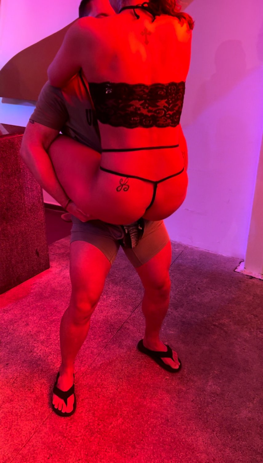 Slutty fun #D8xDAYX9