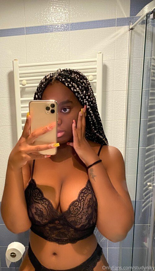 ebony teen has unreal body #DgXJBagX