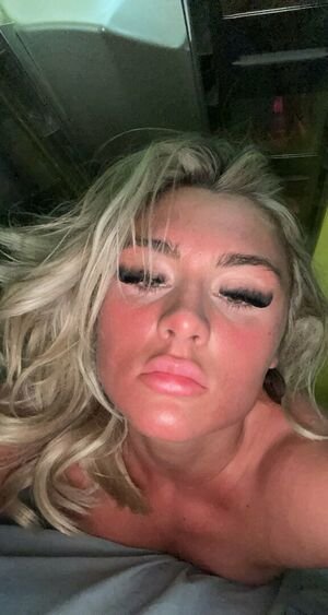 Tiffany Stratton #dHPRS98z