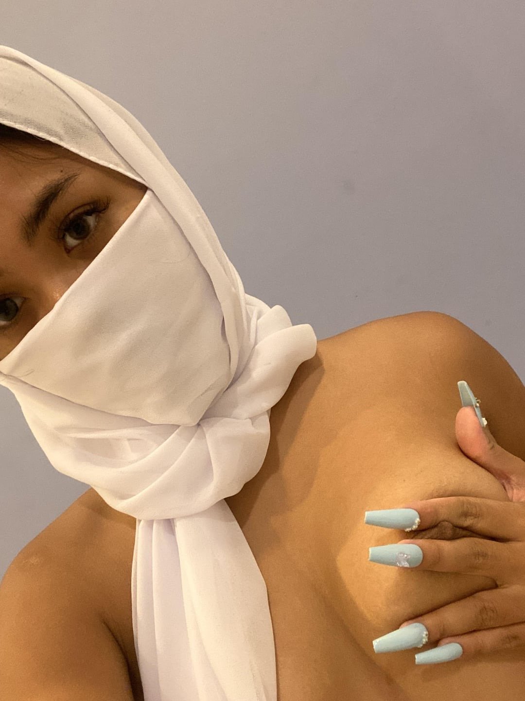 Sexy hijab slut #didWg60u