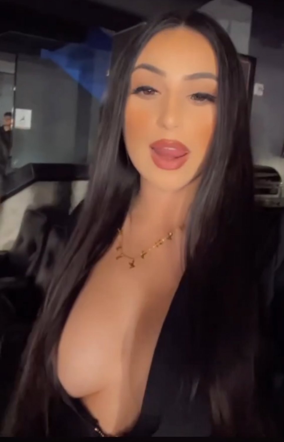 Petite big titty slut milf latina needs to be covered in cum.. shes begging for it #DjrRZbfG