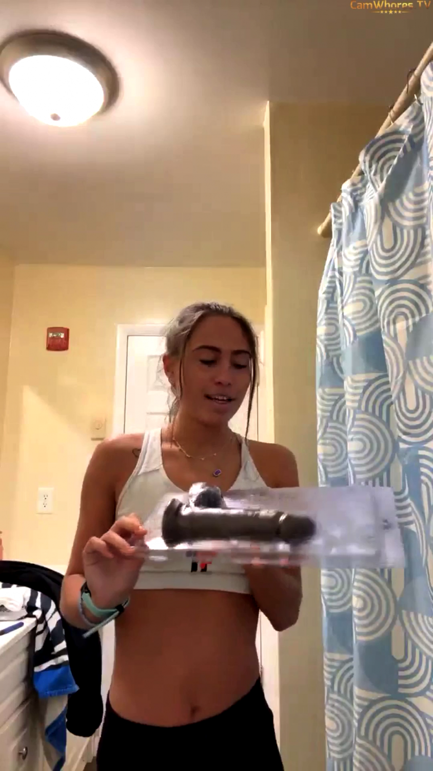 white snowbunny teen tries bbc dildo - first bbc dildo #DN51t7Mk