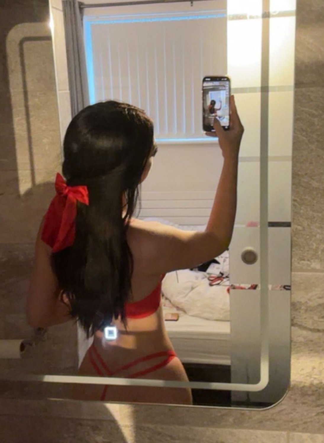 Barely legal college girl with a fat ass <3 #dQpYrOA0