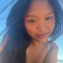 Sexy ABG college teen Kayla
