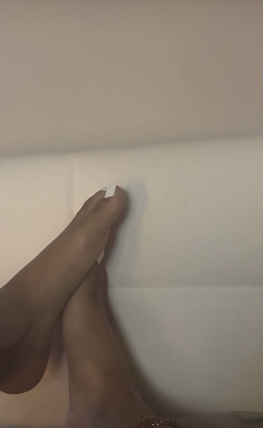 lightskin teen has perfect FEET and SOLES #Dv7ZvdmF