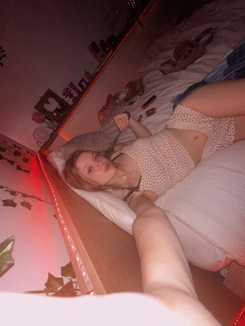 Hot petite blonde teen Anna #dzKQ5YmN
