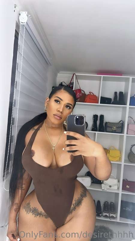 Big ass Panamenian Ebony Model #e4g6sCtv