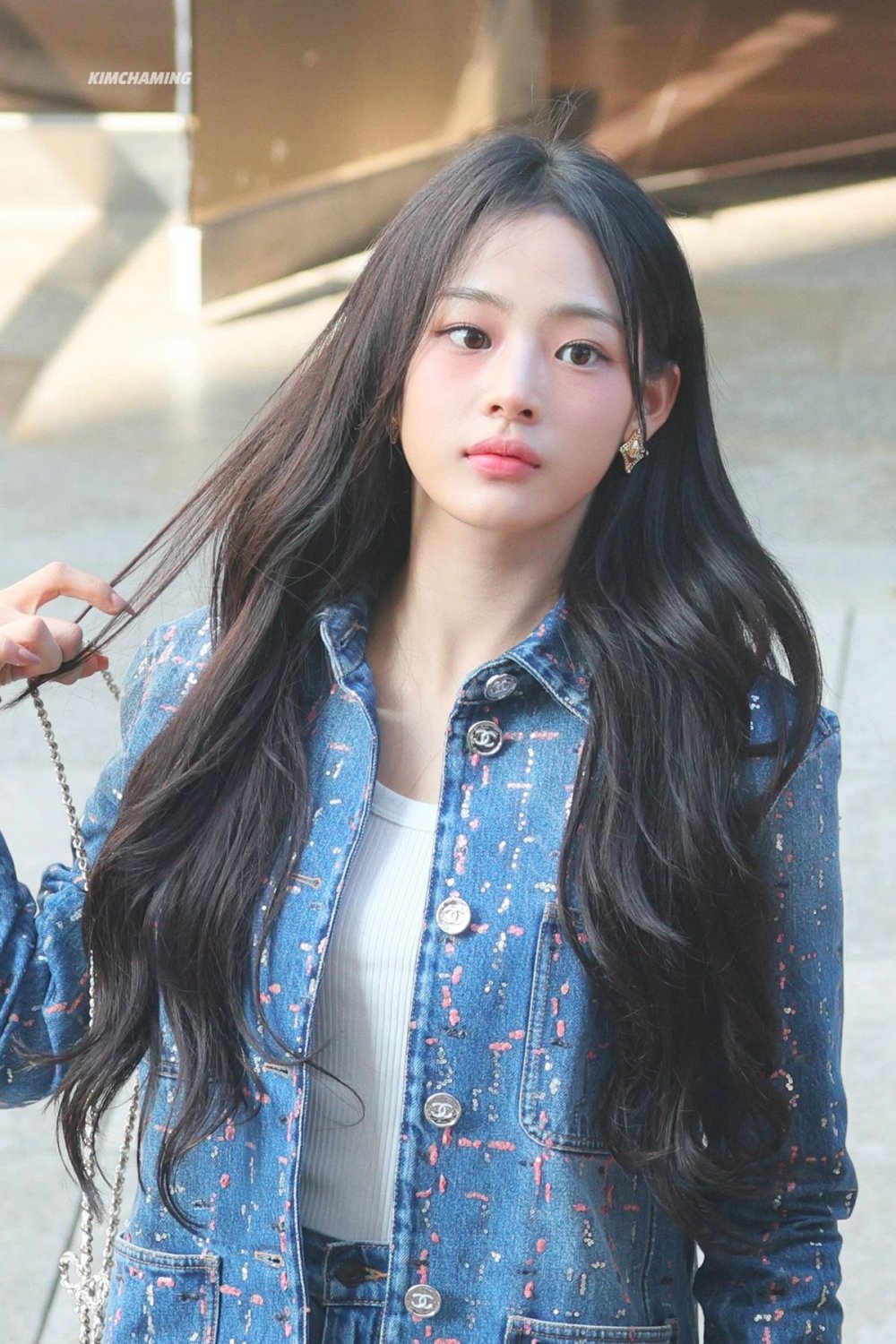민지 #E6kjH0vw